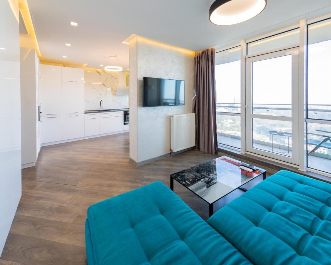 Arcadia Vip Apartments Sea View! Odessa Buitenkant foto